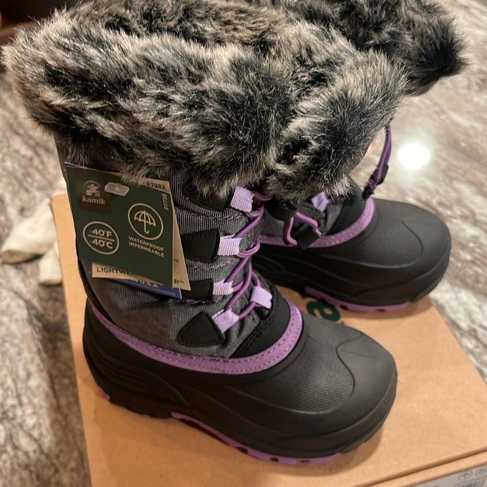 Kamik snowgypsy3 size 9 toddler